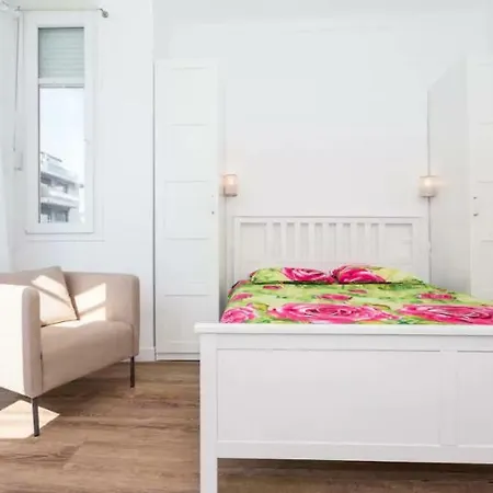Gambetta Apartment